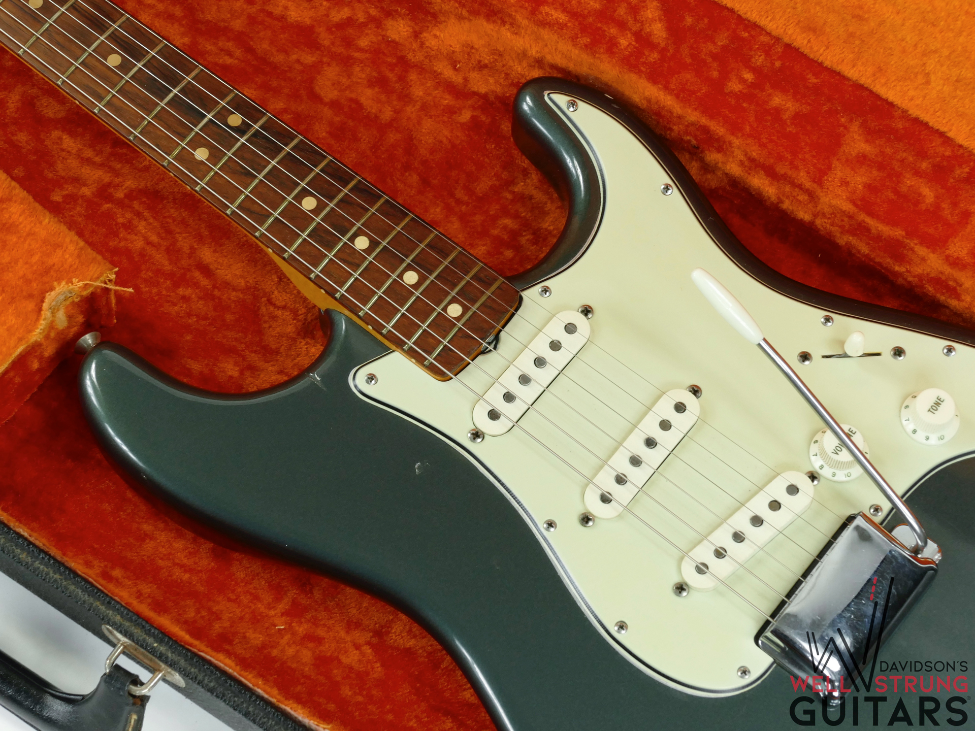 Stratocaster – Charcoal Frost Metallic (NAMM) – Davidson's Well